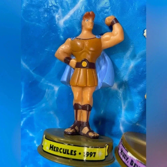 McDonald’s - 2002 Walt Disney 100 Years of Magic Toys - Set of 3 - 💪🦆🐕 - Picture 4 of 6